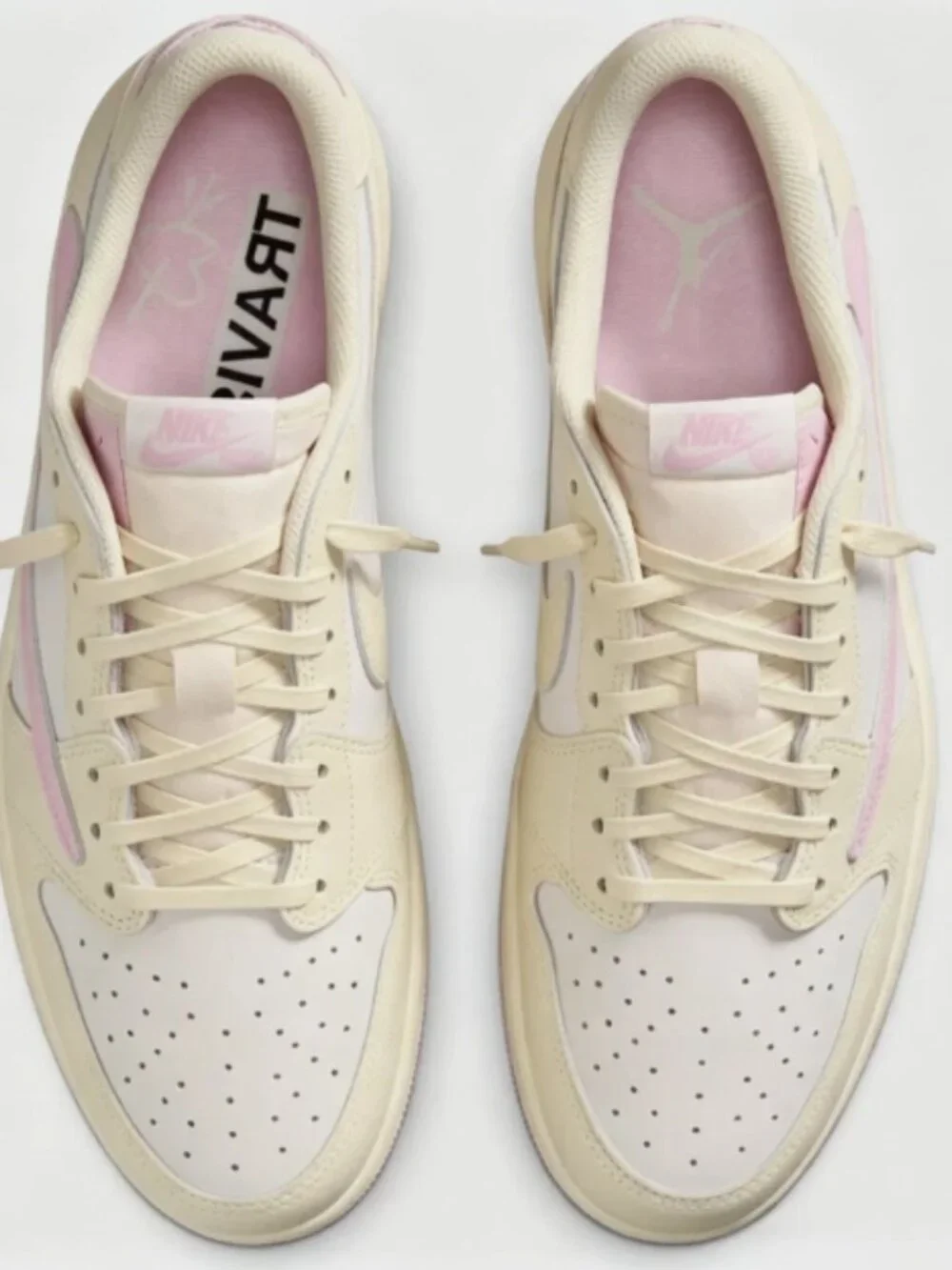 Nike Air Jordan 1 Low Travis Scott Shy Pink